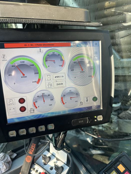 Utilaj foraj orizontal Grundodrill tracto technik