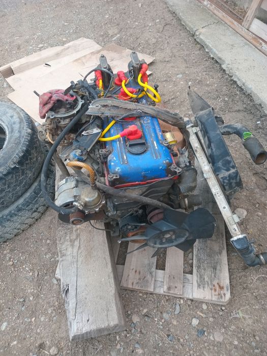 Продам мотор 406