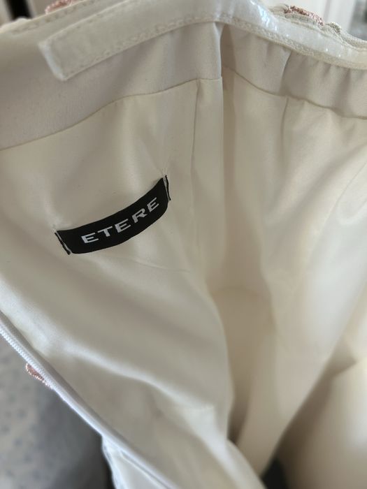 Дамска официална ролкя