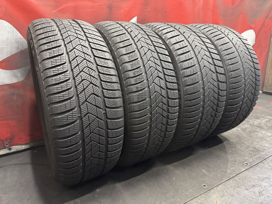 245 45 18 / 275 40 18, Зимни гуми, Спорт пакет, Pirelli SottoZero3, 4 броя
