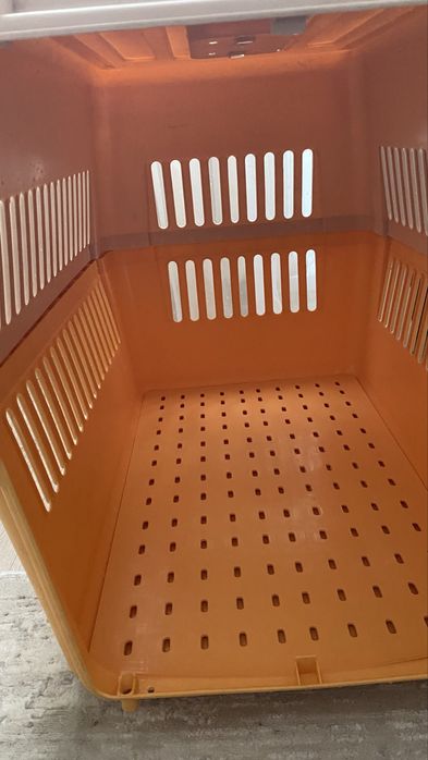 Контейнер для перевозки животных