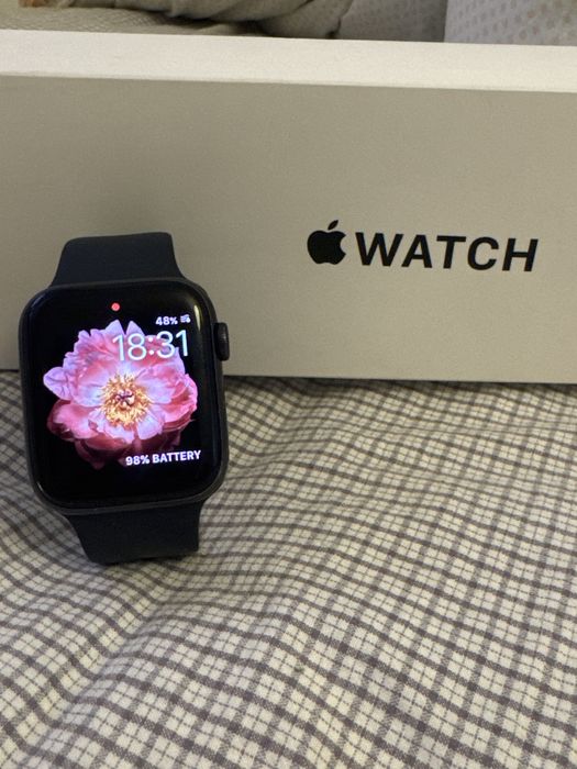 Apple Watch SE Часы Apple Watch SE