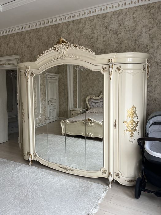 Спальная гарнитура