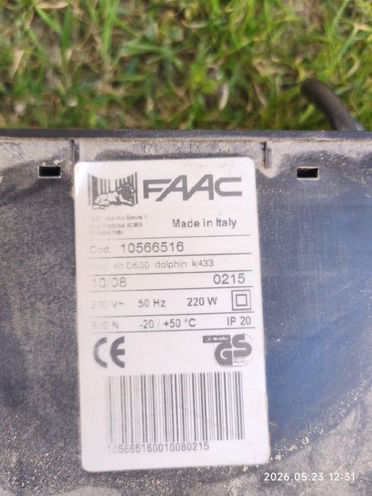 FAAC Acționare manuală și sistem click  ușa garaj electrica