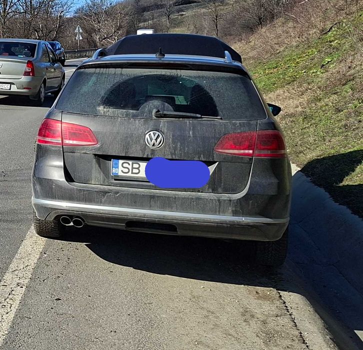 Vand Volkswagen Passat B7 RLine 2.0 diesel DSG 170 CP avariat