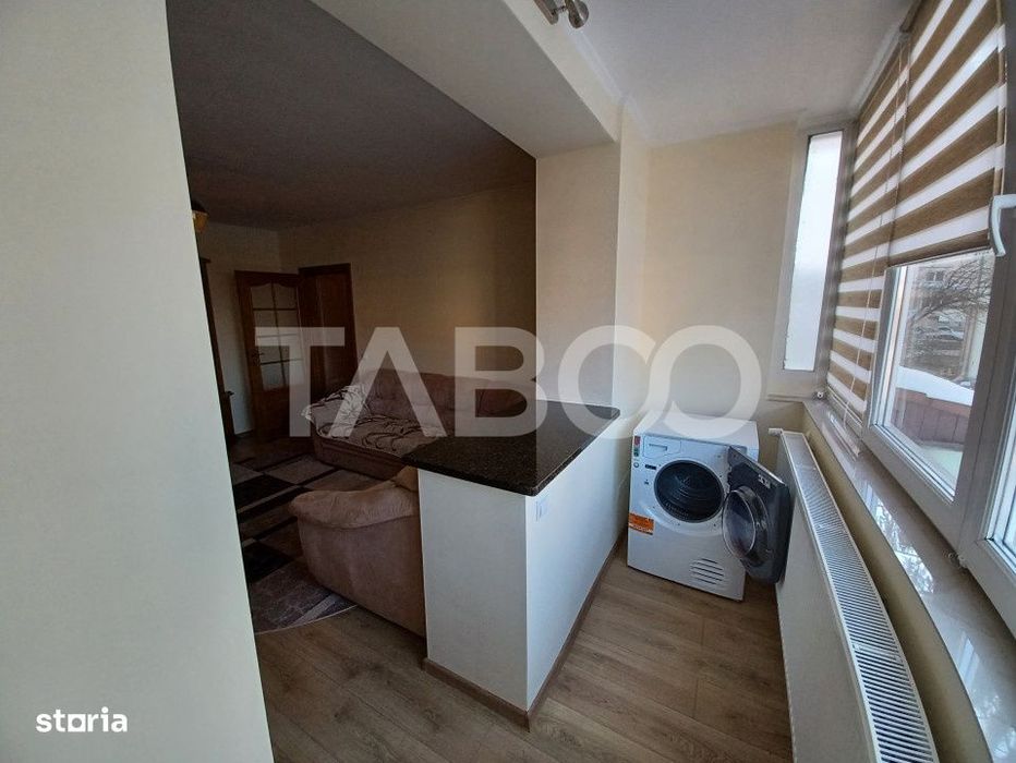 Apartament cu 3 camere modern renovat etajul 1 Centrul de Afaceri
