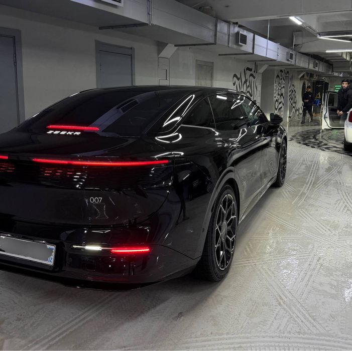 Zeekr 007 smart позиция 2024 йил
