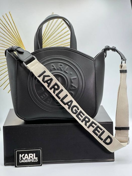 Geanta Karl Lagerfeld Noua !!! Dimensiuni 25/23 !!!
