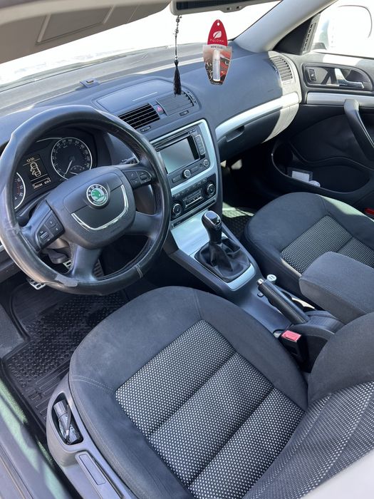 Vând Skoda Octavia Scout 4x4