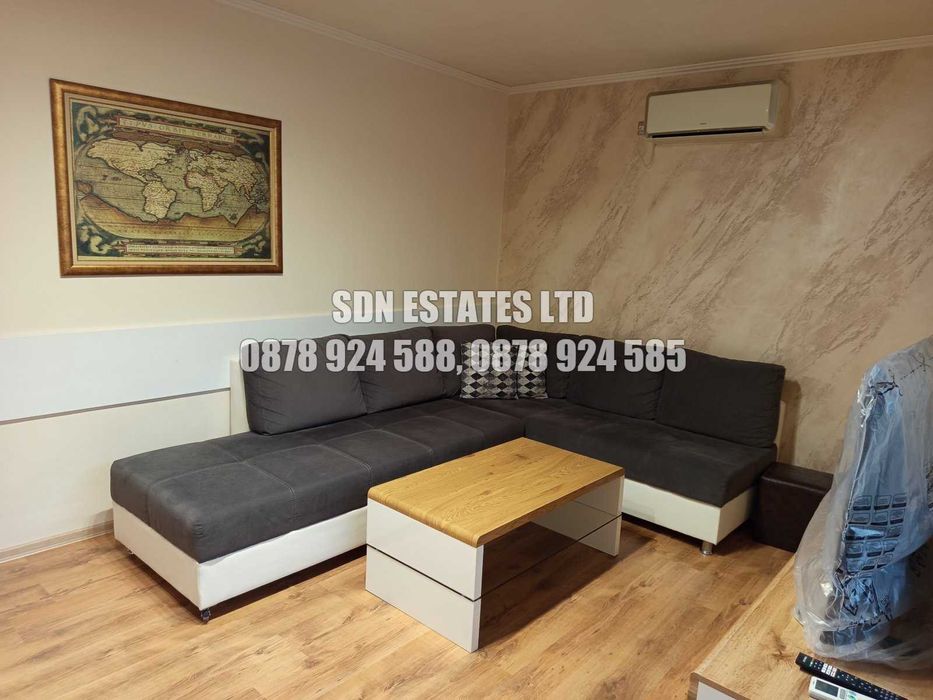 Продава се Тристаен апартамент в Казанлък - 101 кв.м за 1566 €/кв.м - Снимка #1