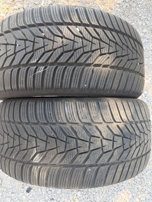 245/40 R18 2броя зимни гуми