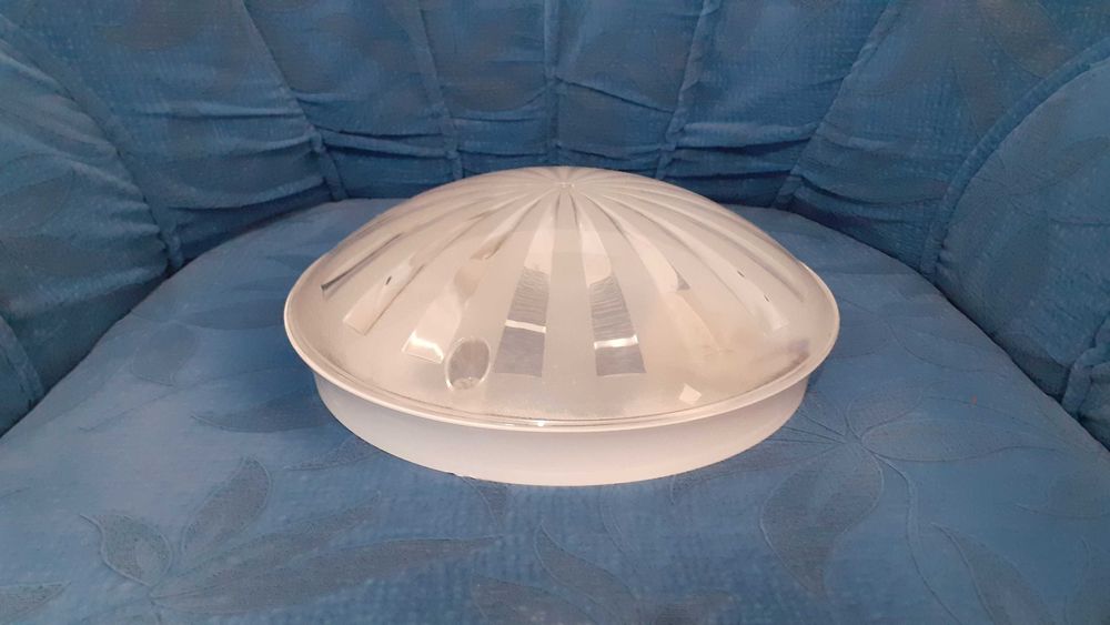 Плафон за таван с две крушки