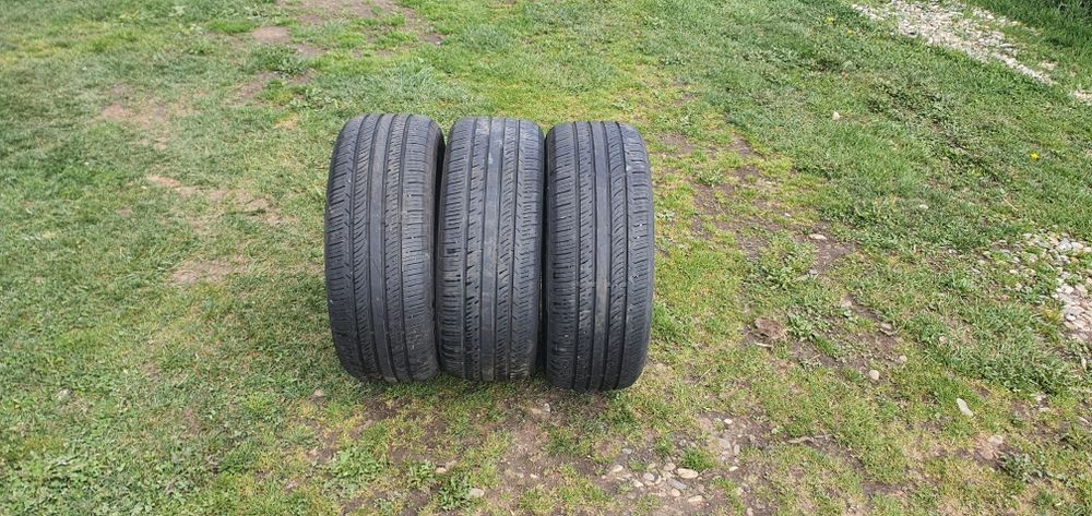 3 anvelope vara 215 55 16