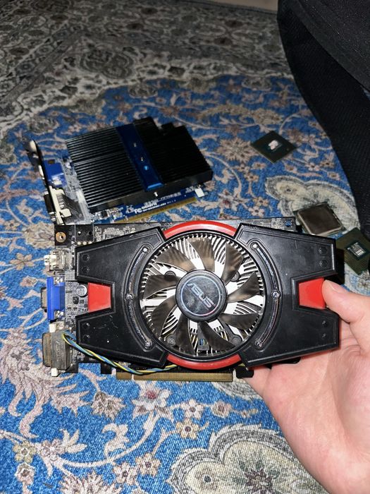 GTX 650 в нормальном состоянии, рабочий.