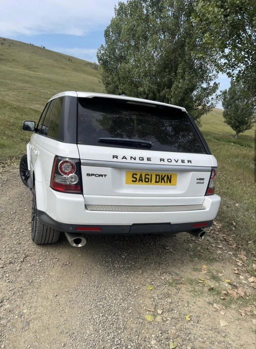 Dezmembrez Range Rover sport 2011 3.0d 306dt 8+1