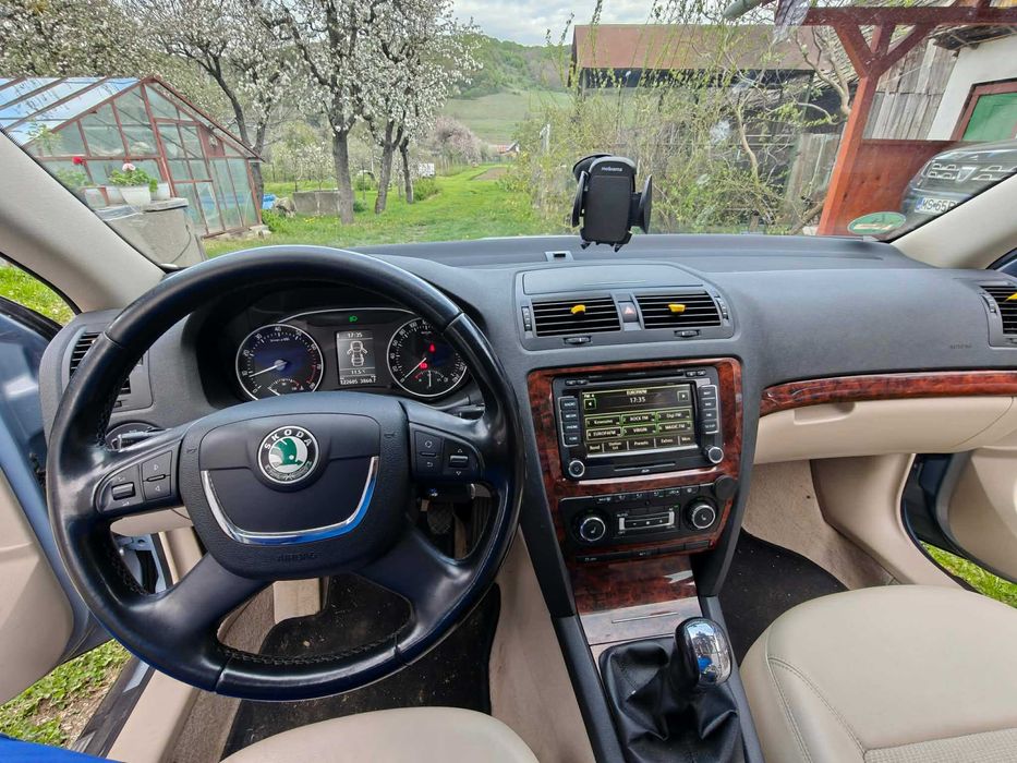 Skoda Octavia Sedan