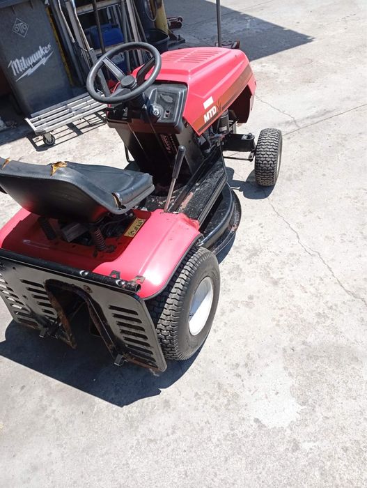 Тракторна косачка MTD