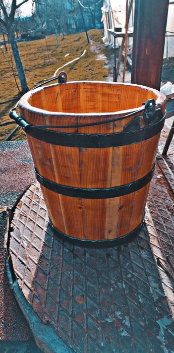 Декоративни Кофи за Кладенеци/Кашпи за Цветя