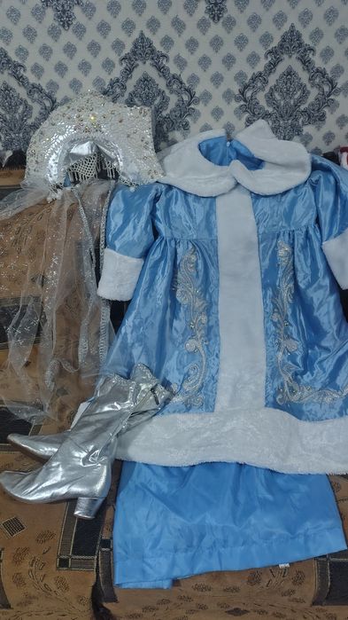 Костюм Деда Мороза и Снегурочки