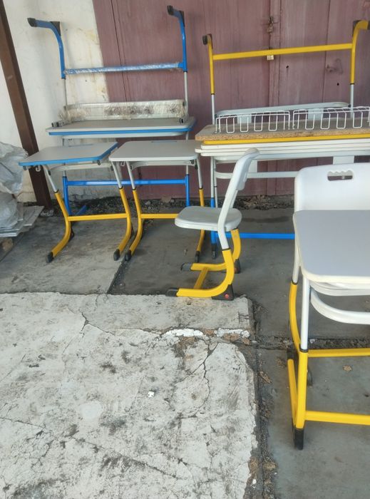 Парты регулируемая по высоте