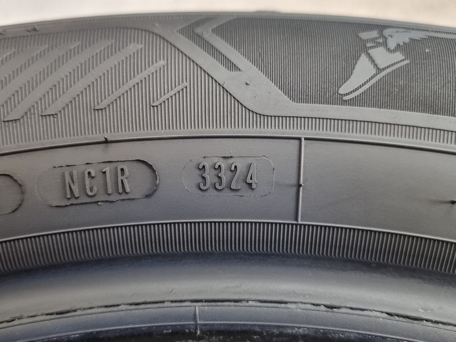 "Dot 25/24" 215/60/17 Goodyear 4Броя: 240€ 7мм