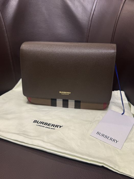 Geanta Burberry originala
