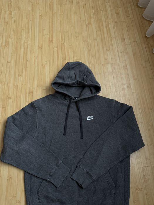 Hanorac Nike in stare buna