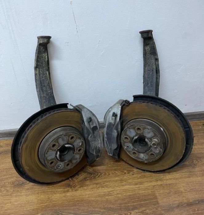 Fuzete fata stanga dreapta Touareg 7P 3.0 tdi 2011-2017