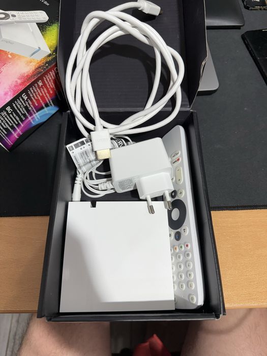 TV Streaming 4k Strong Leap S3