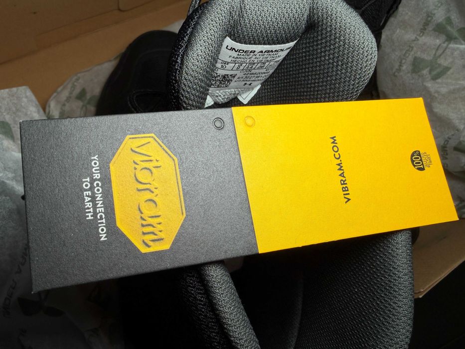 Under Armour Charged Valsetz