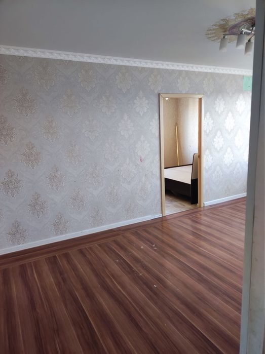 1 мкр 3 бөлмелі квартира сатылады