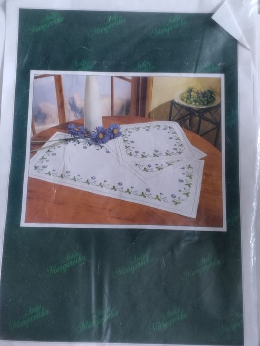 Набор для вышивания гладью.