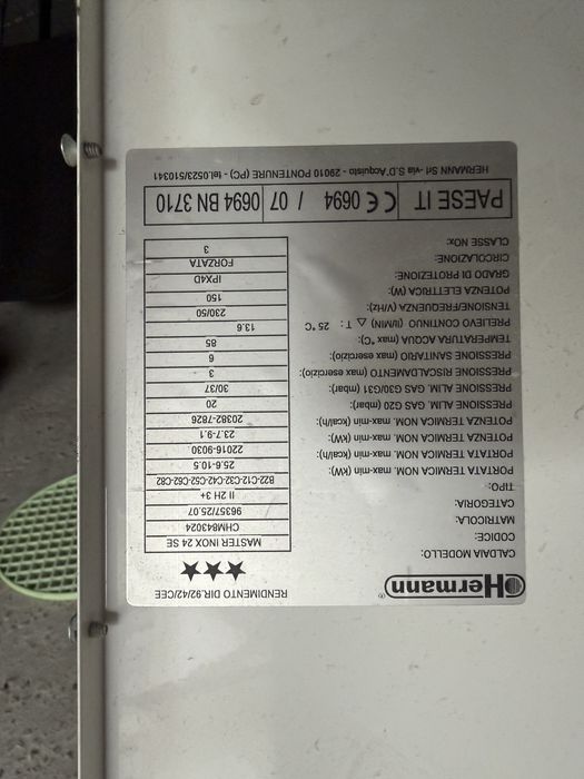DE VANZARE Centrala Hermann Master Inox 24 SE