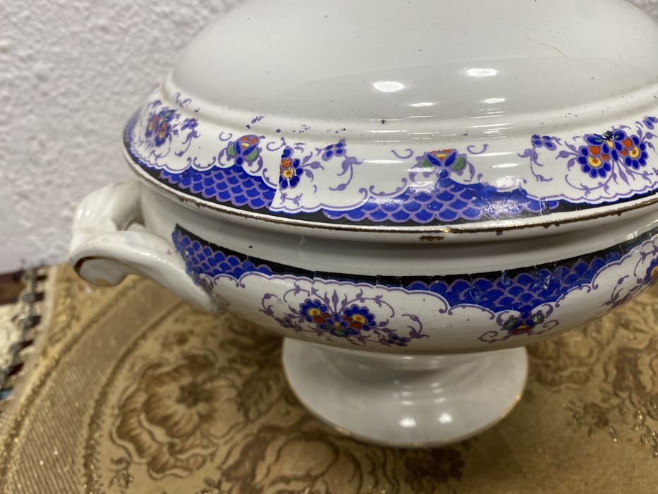 Френска порцеланова супник KM France Saint Amand 1930