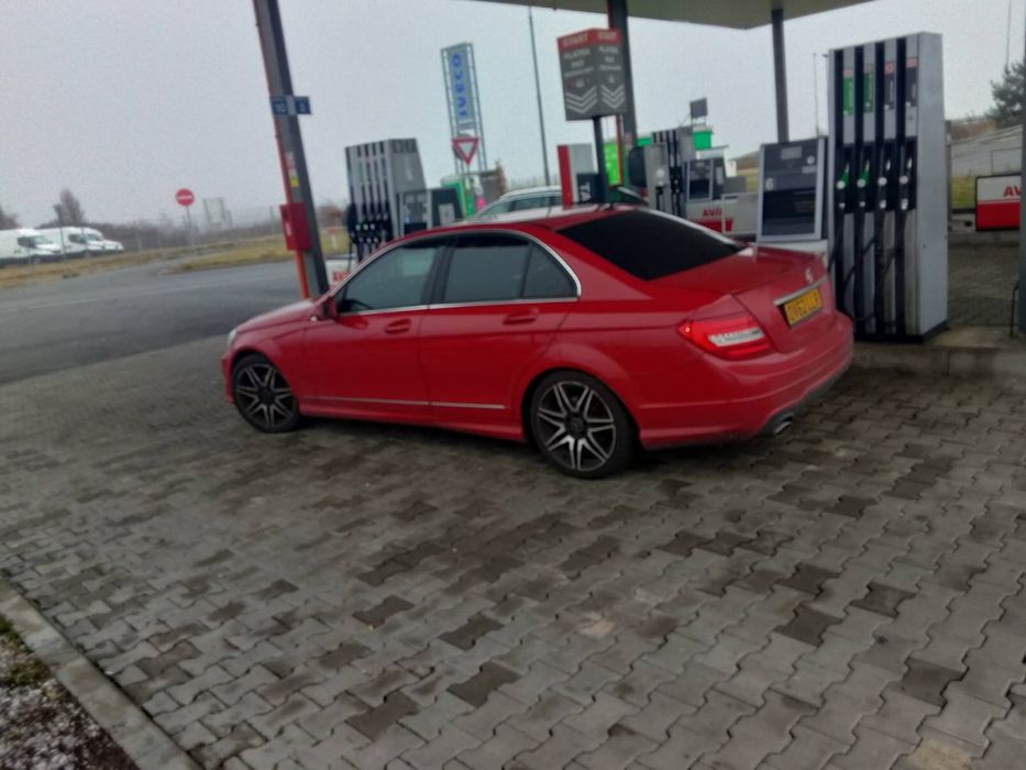 На части, Мерцедес W204, OM651 , 2012г.