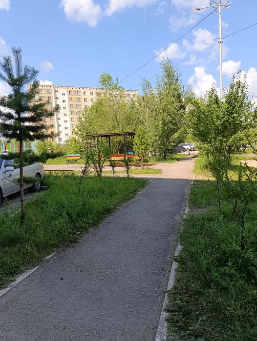 Продам недорого 2х комн кв м-н Сункар