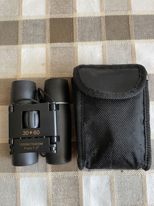 Vând binoclu Shengzhu