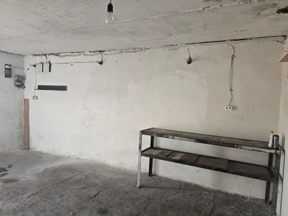 Сдам гараж в аренду