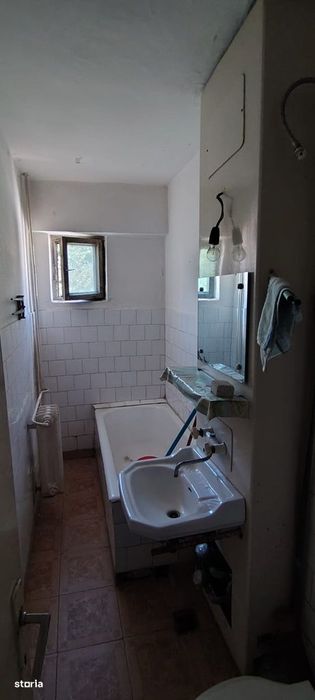 Apartament 2 camere foarte spatios cu 2 balcoane