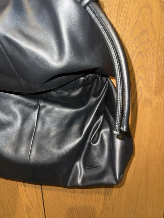 Дамска чанта естествена кожа