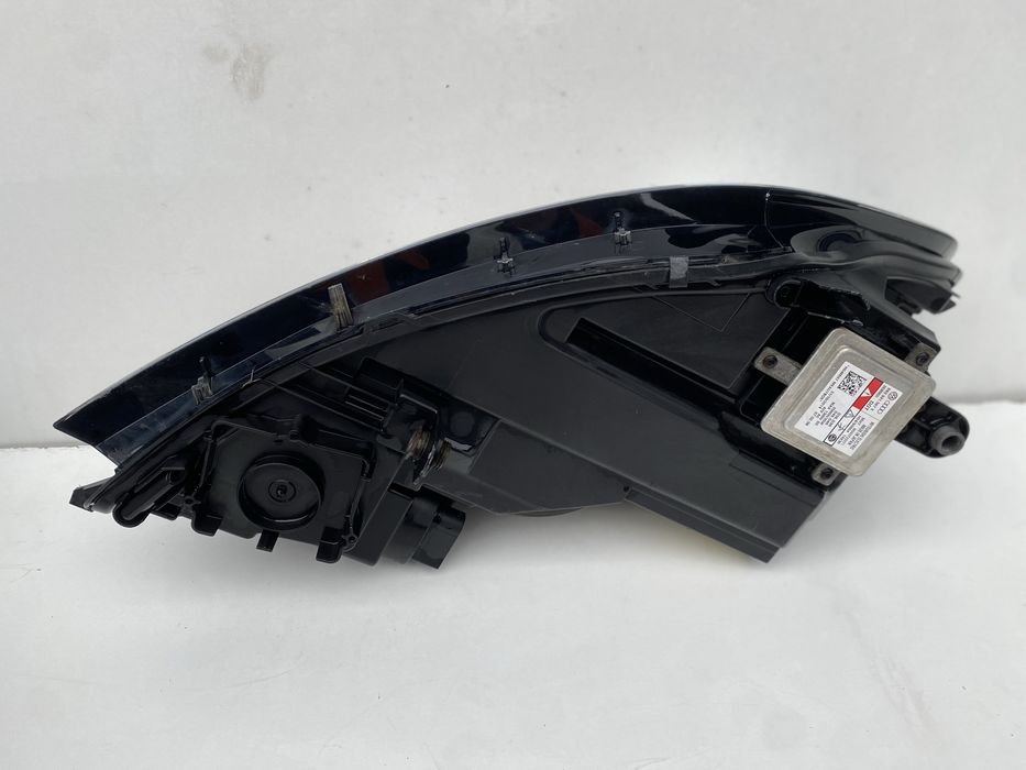 Far st/dr VW  Passat CC Facelift cu xenon (complect) 2012-2015