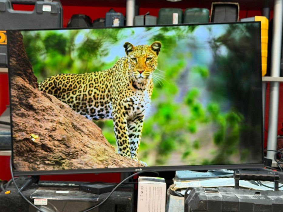 Arielli QLED 43" Smart TV (QLED-43UD10GTV)
