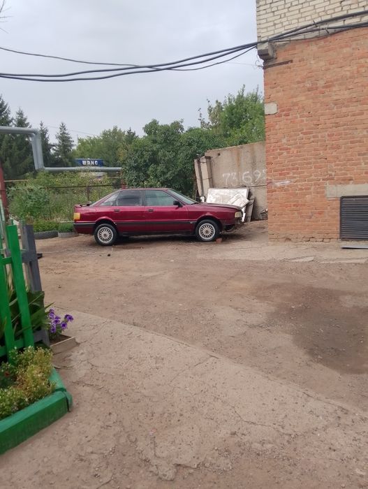 Продам Ауди 80 б3 на ходу