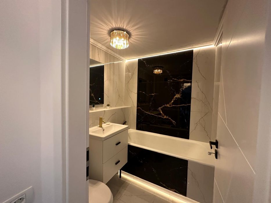 Proprietar,vând apartament 2 camere. Militari.