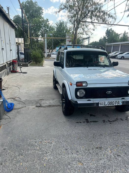 Продаётся Нива legenda 4x4 Niva Sotiladi 4x4