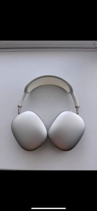 airpods pro max