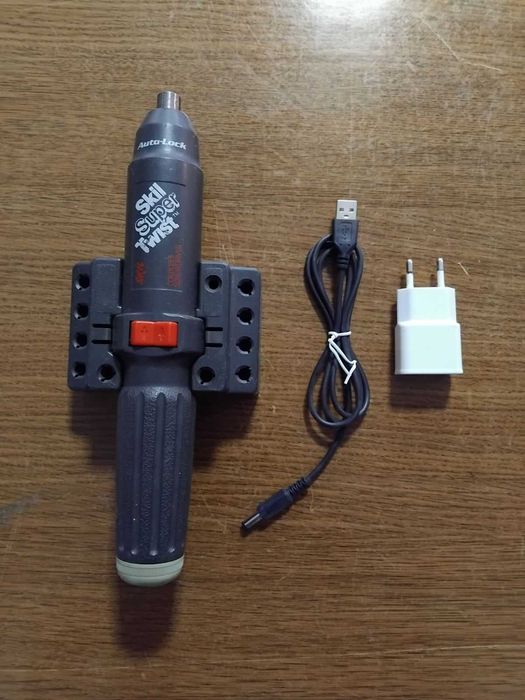 Електрическа отвертка Skil Super Twist с Li-Ion батерия + зарядно