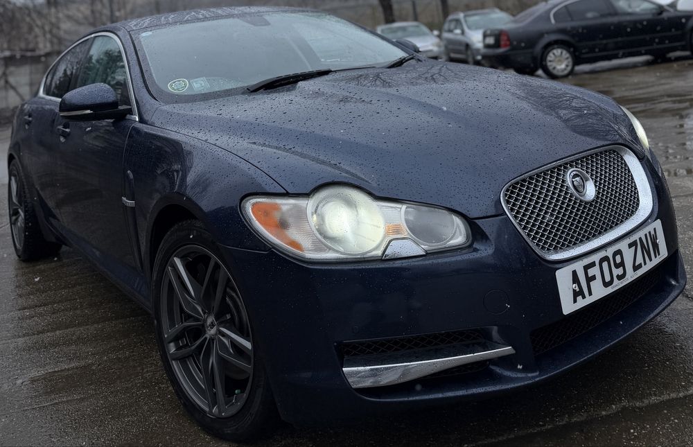 JAGUAR XF - 3.0 diesel - V6 - 245 CP - Euro 5 - Automat - Luxury