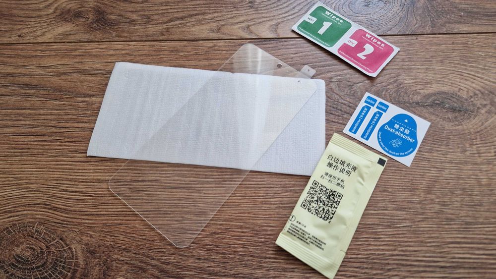 Кейс (Калъф)+Стъклен протектор за Motorola edge 70