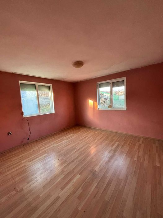 Продава се Къща в с. Брестник, Област Пловдив - 350 кв.м за 510 €/кв.м - Снимка #11